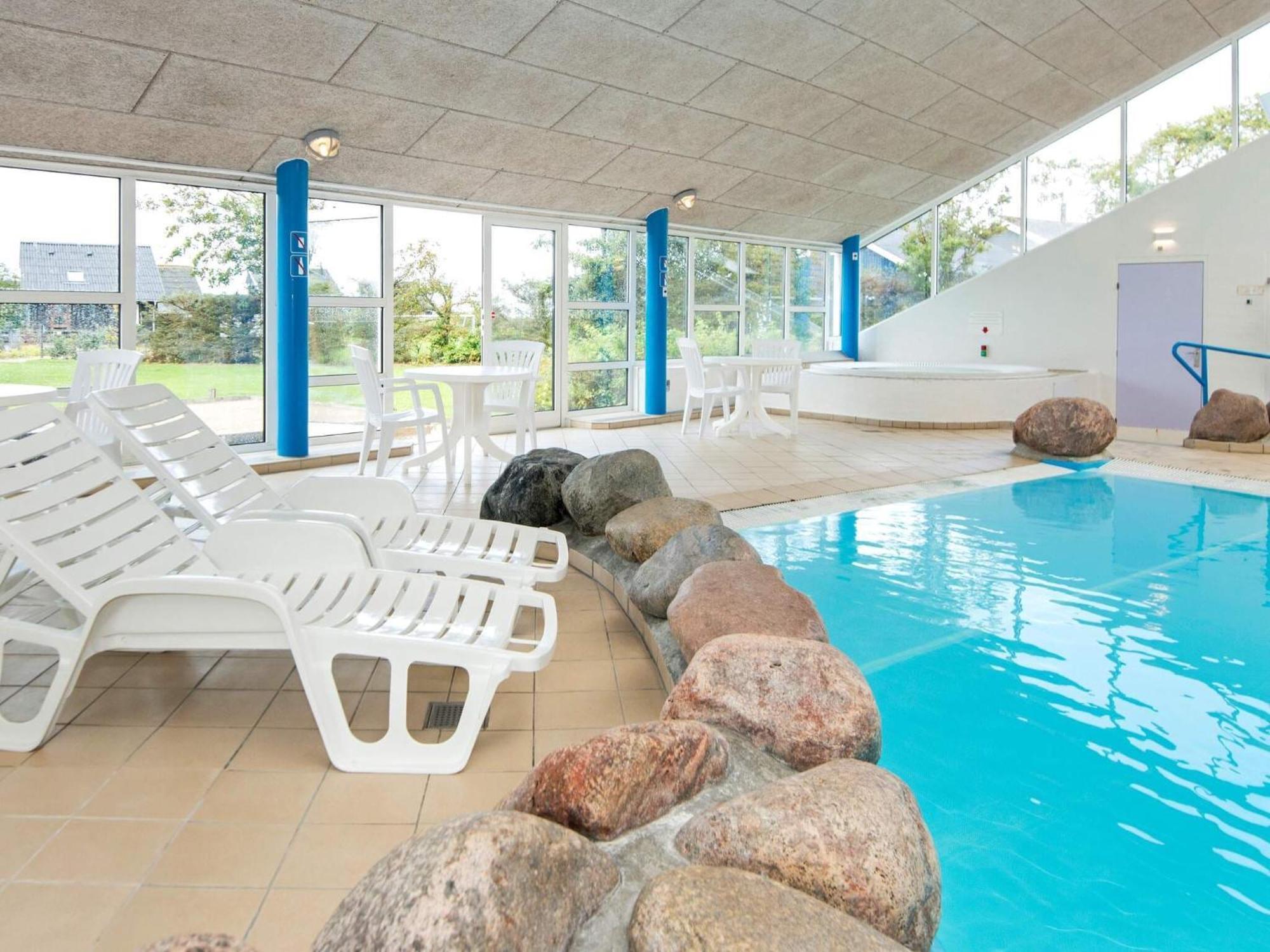 4 Person Holiday Home On A Holiday Park In Hemmet Екстериор снимка